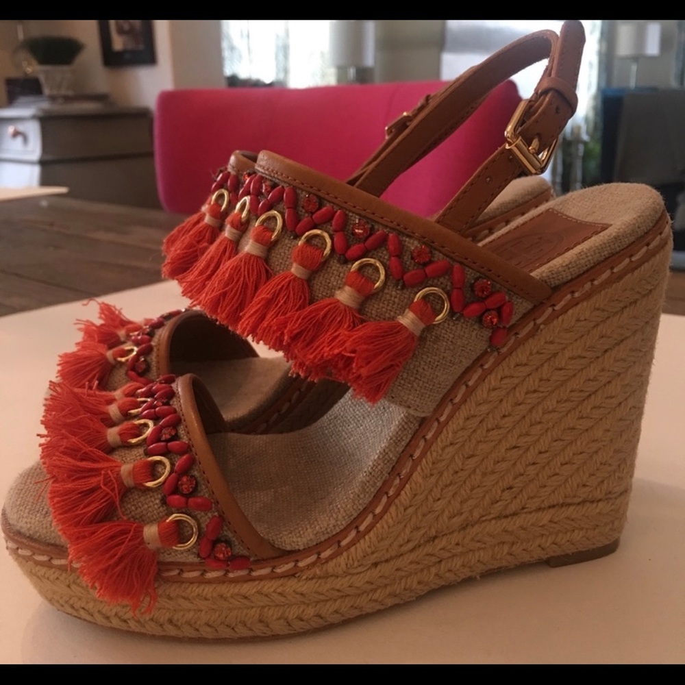 Tori Burch wedges,  size 5.5!